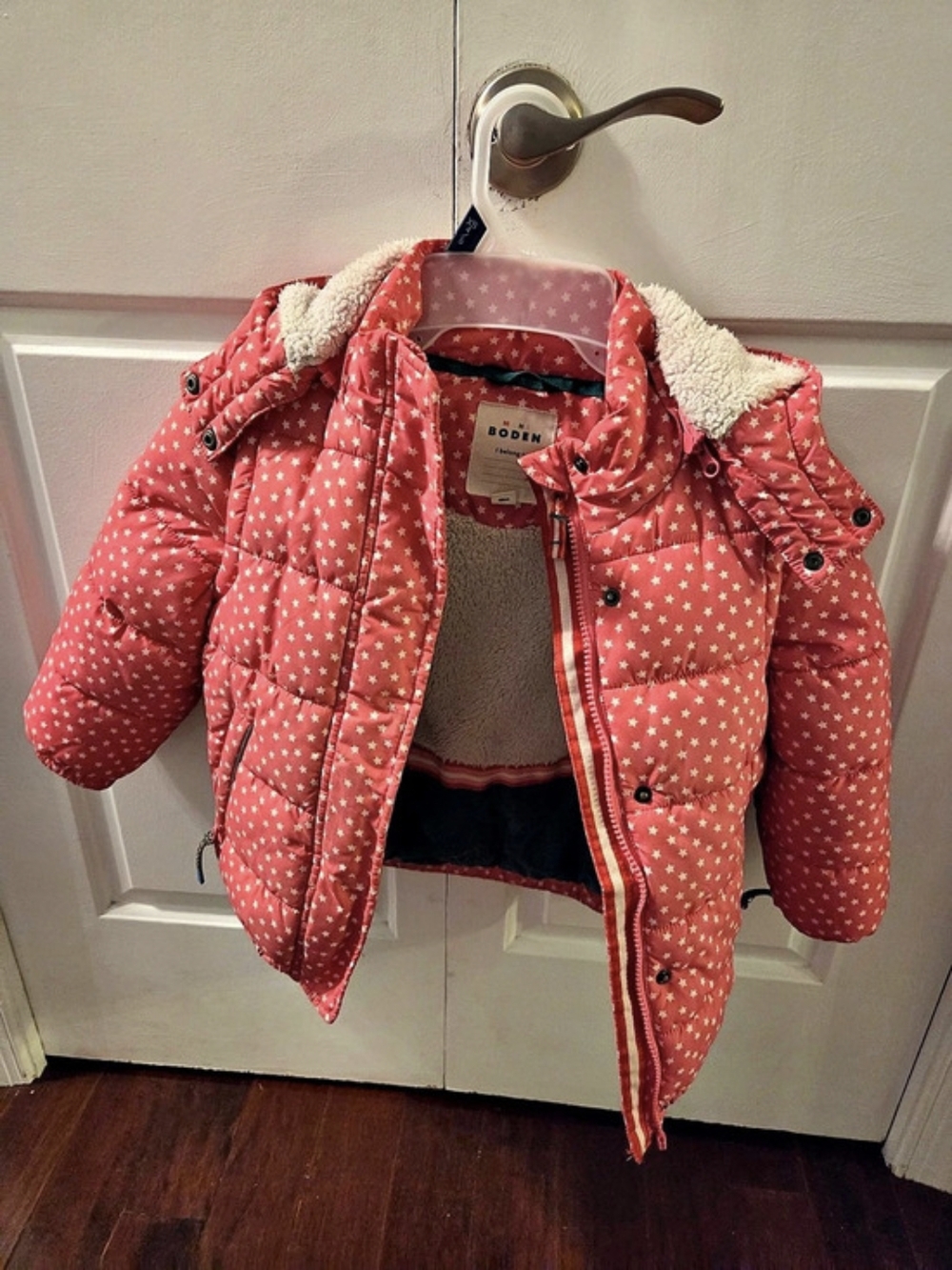 Mini Boden Star Print Puffer Jacket in Pink Girls Size 4-5Y